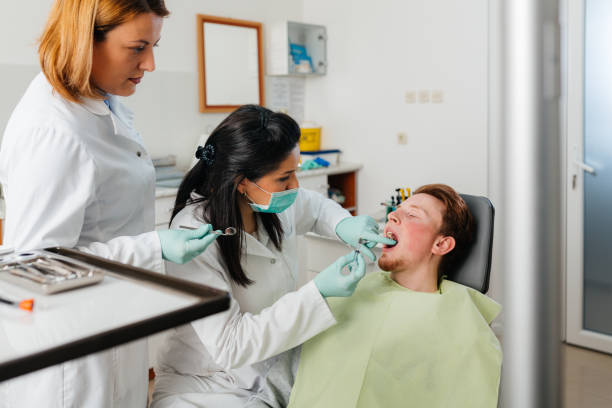 Best Weekend Emergency Dentist in Hutchinson, KS